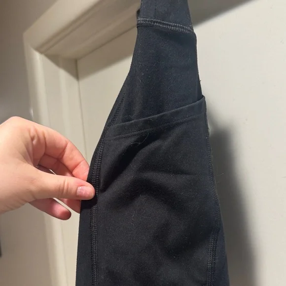 American Eagle Outfitters Black Bike Shorts - Picture 4 of 4